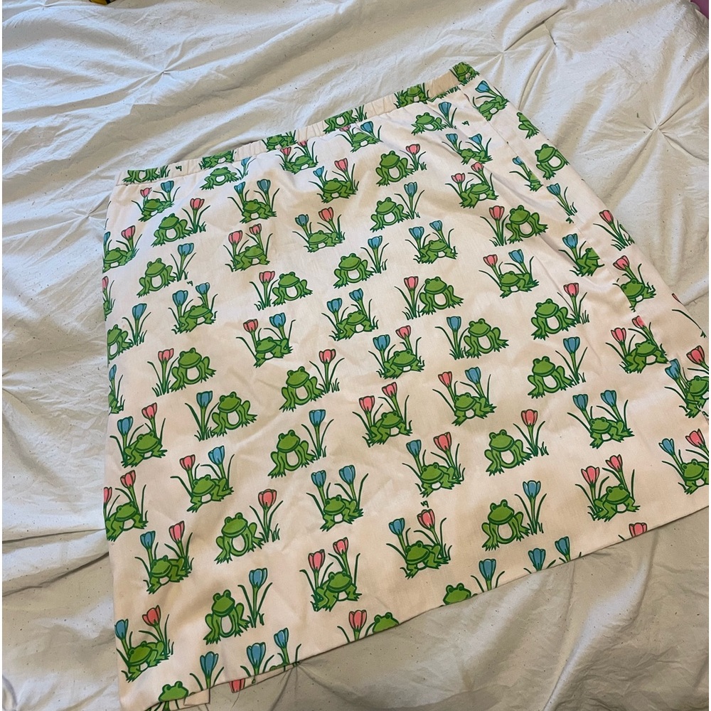 Funky frog skirt